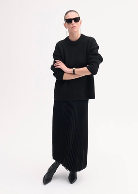 Boyfriend Crew Neck in Wool Cashmere - Black