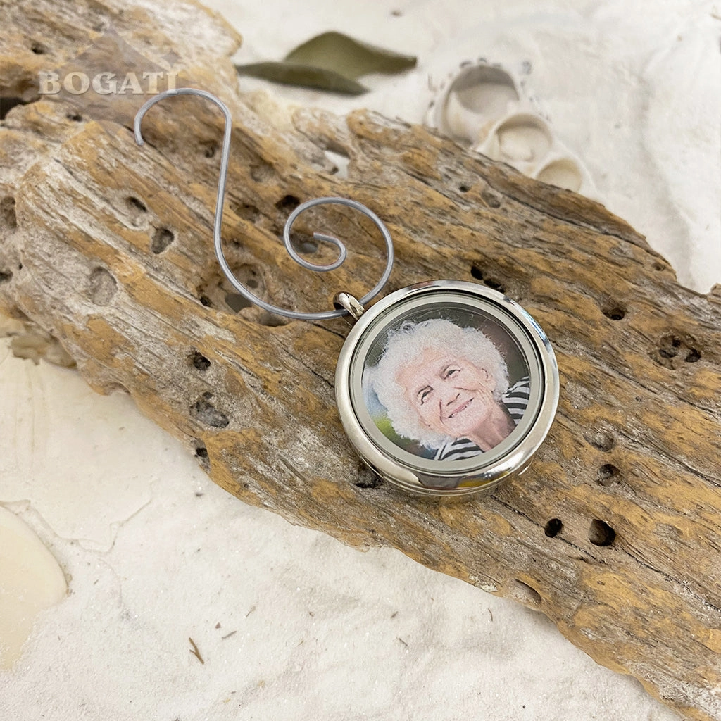 J-2060  Cherished Memory Locket Ornament