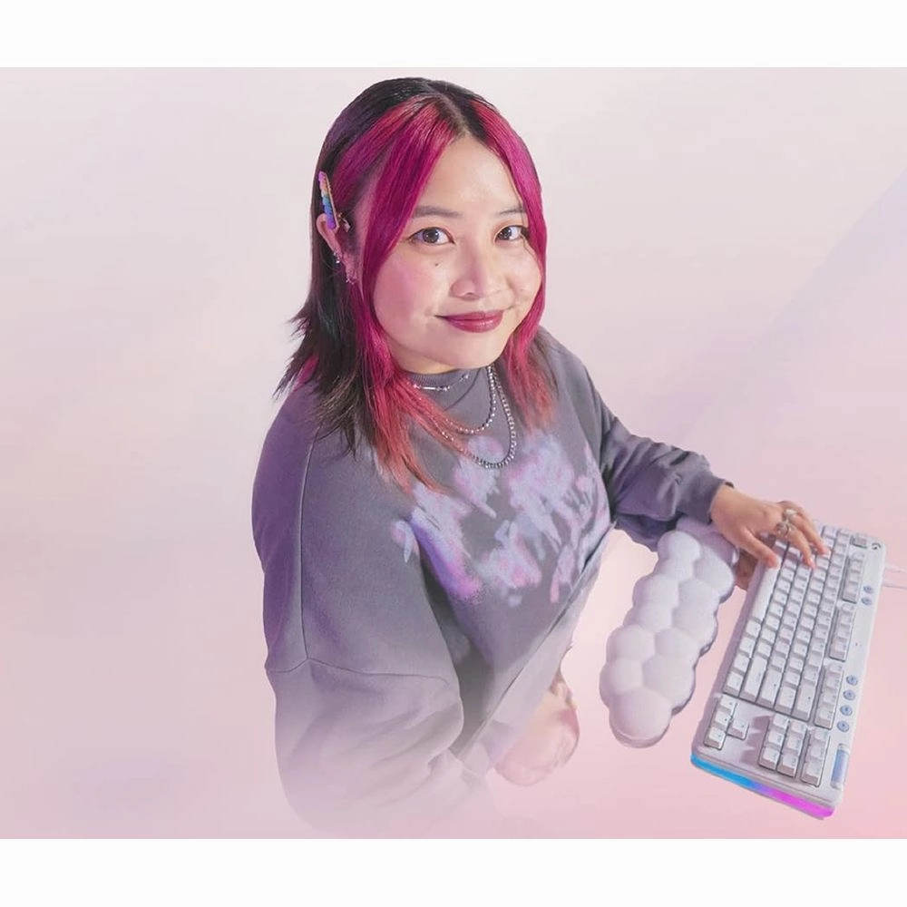 Logitech 920-010642 G713 Wired Mechanical Gaming Keyboard with LIGHTSYNC RGB Lighting, White Mist