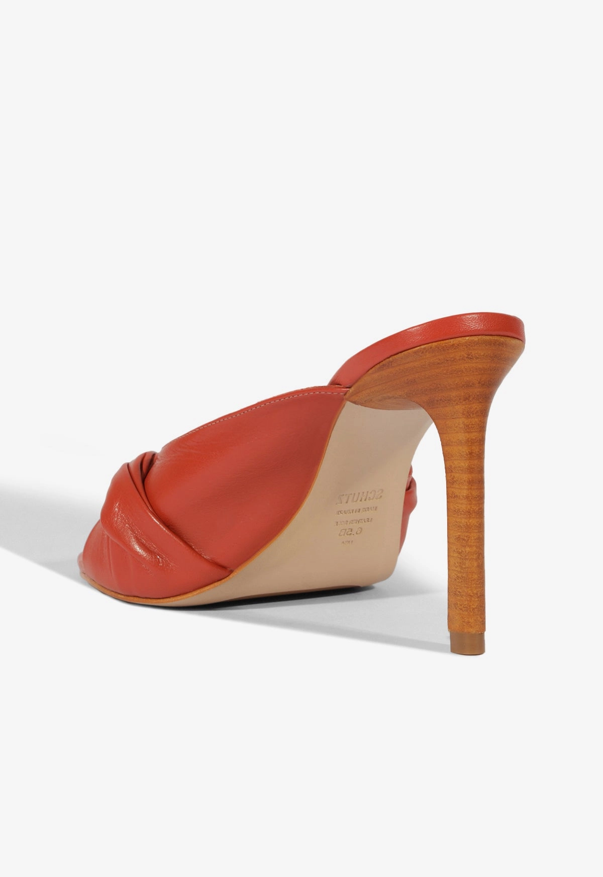 Lori Sandal