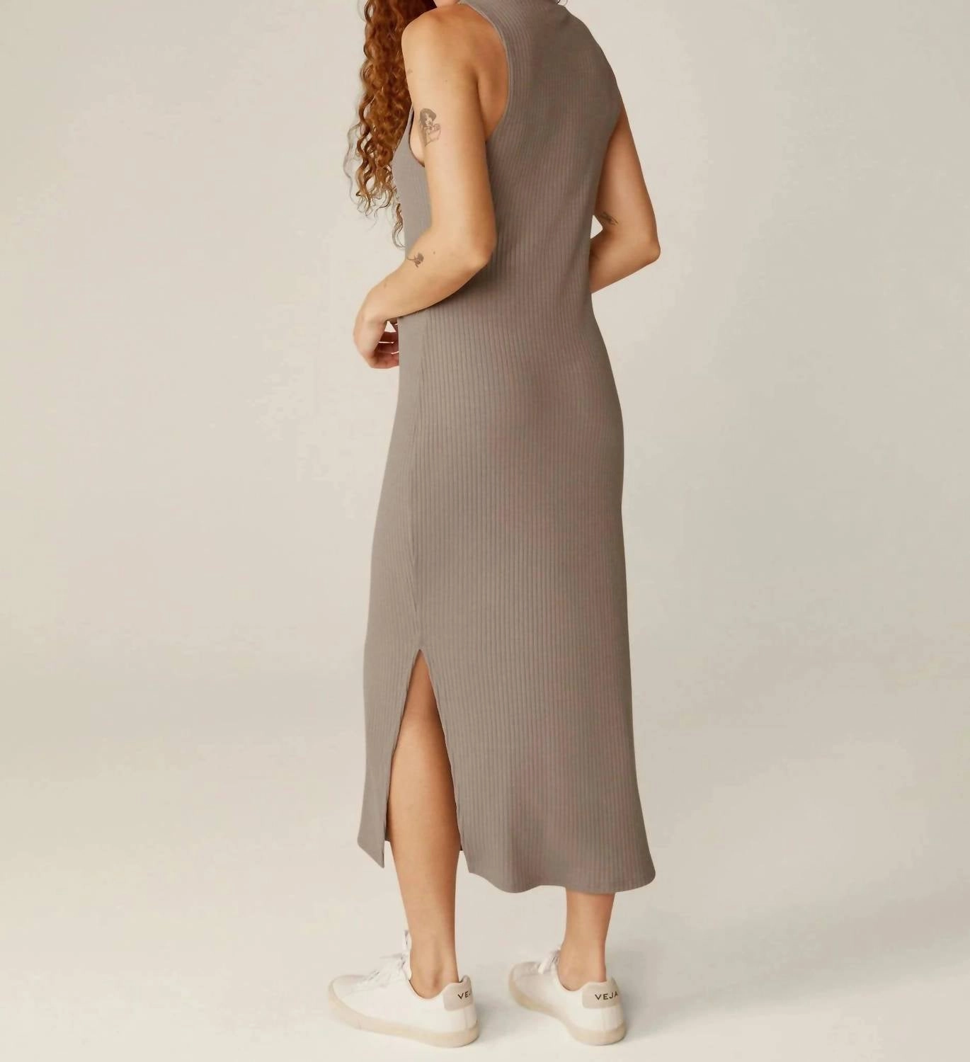 Well Traveled Midi Dress In Birch